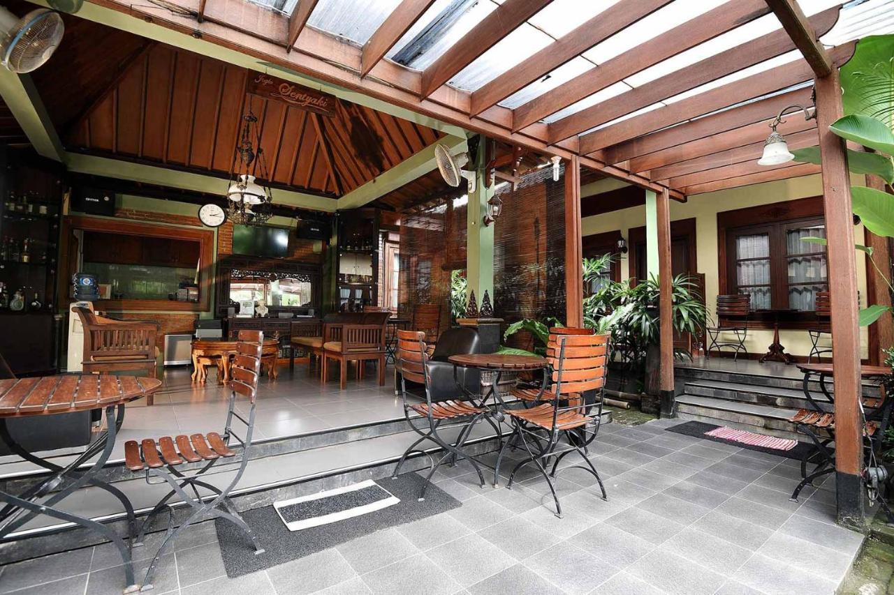 Ndalem Maharani Guest House Γιογκιακάρτα Εξωτερικό φωτογραφία