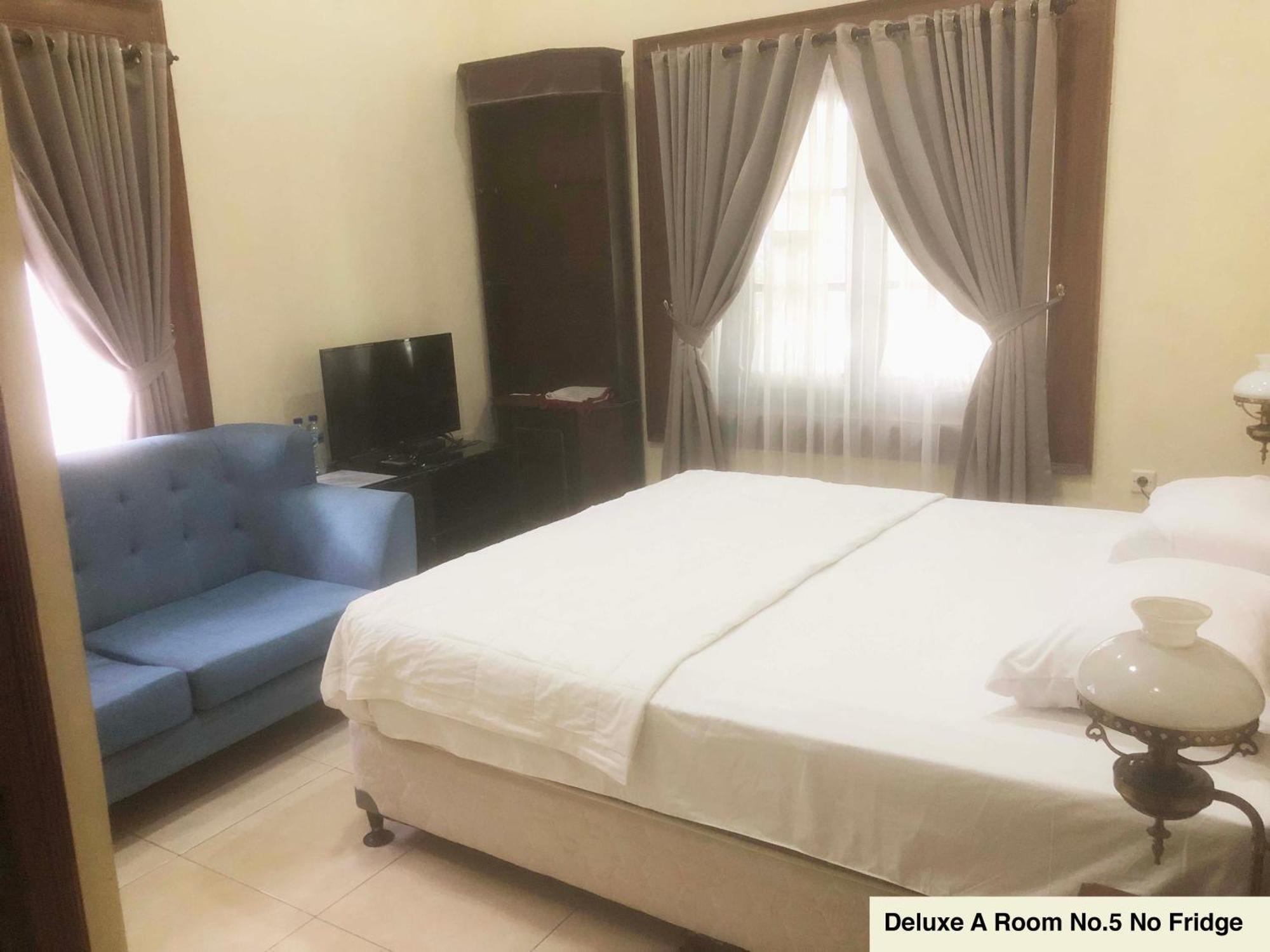 Ndalem Maharani Guest House Γιογκιακάρτα Εξωτερικό φωτογραφία